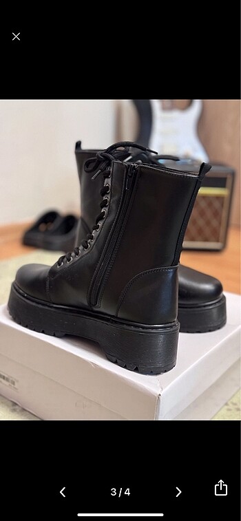 37 Beden Catwalk Postal Bot