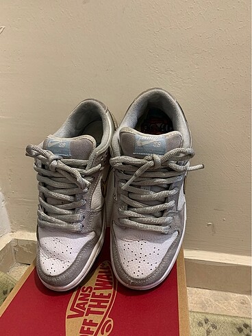 Nike Dunk Limited Edition
