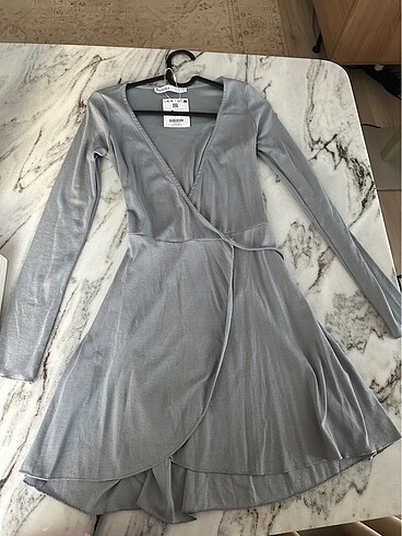 Bershka elbise