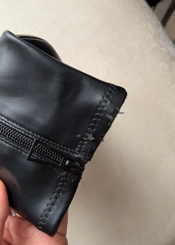 Siyah Deri Tokalı Kadın Topuklu Bot - Görsel 3