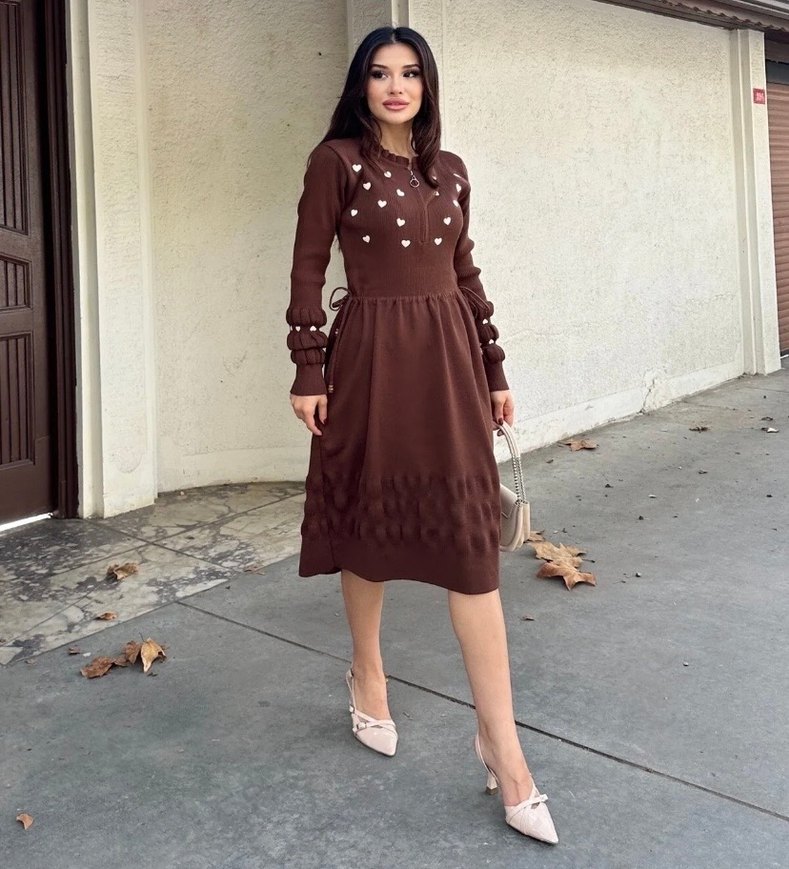 Kahverengi Nakışlı Uzun Triko Elbise - Görsel 4