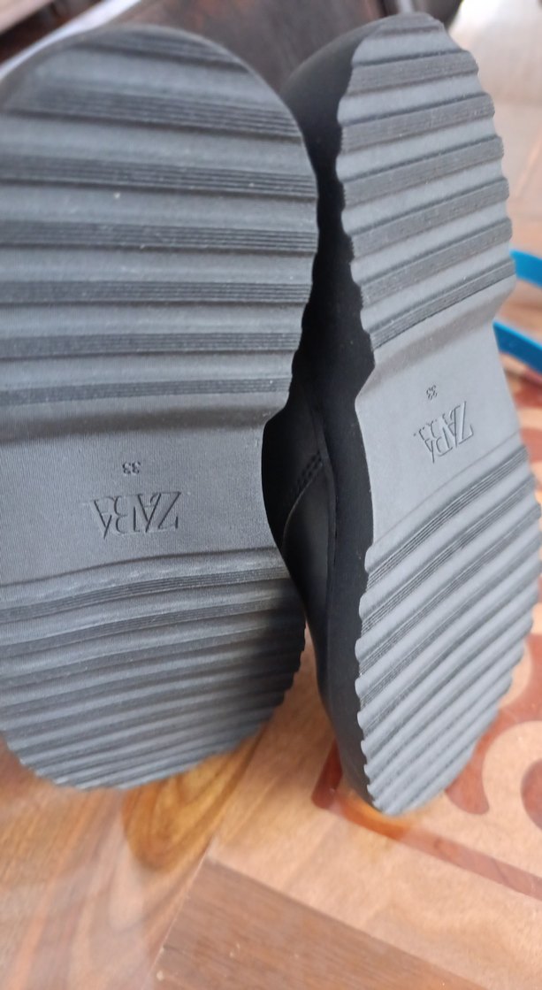 Zara marka Erkek Siyah Klasik Bağcıklı Deri Ayakkabı - Görsel 3