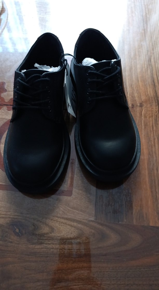 Zara marka Erkek Siyah Klasik Bağcıklı Deri Ayakkabı - Görsel 2
