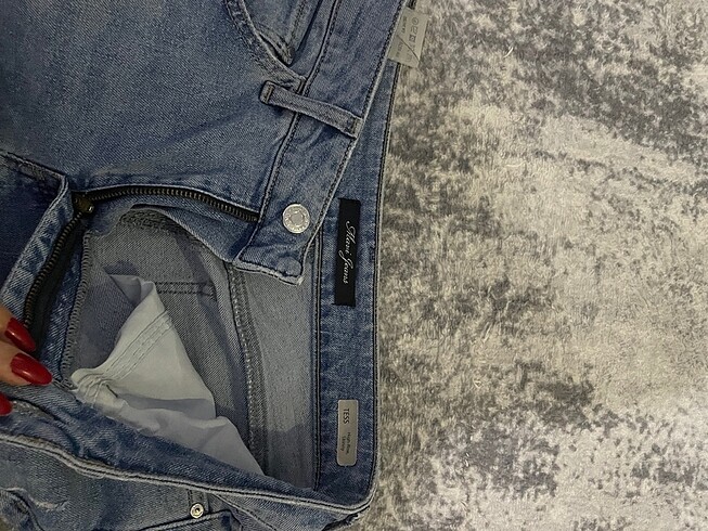 26 Beden mavi Renk Mavi jean