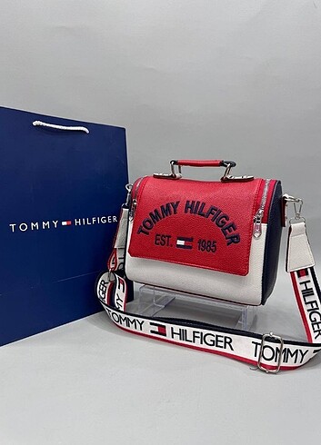  Tommy hılfıger Ölçüler 20X25 cm