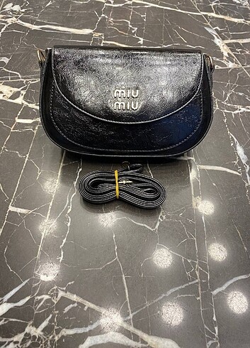 Miu miu çapraz çanta