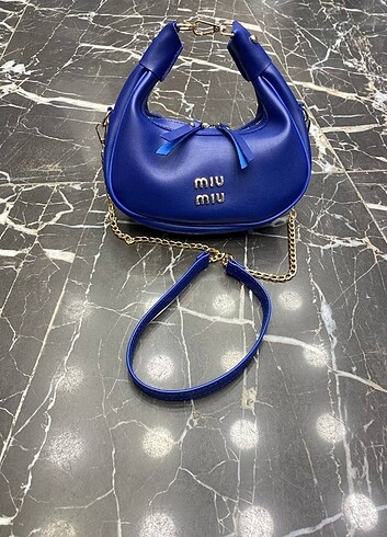Miu miu çanta 