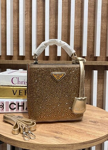Prada A kalite PRADA 18 x 17 CM Renkler mevcut sol kaydırın