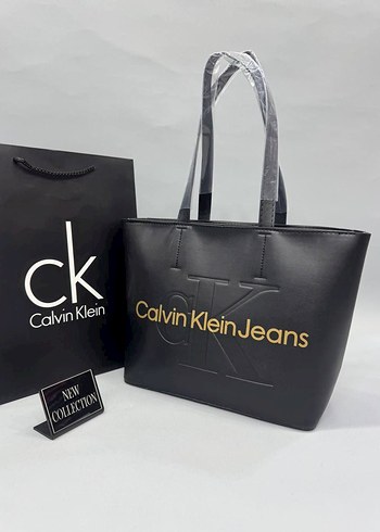 Beden beyaz Renk Calvin klein Ölçüler 27 x 37 cm