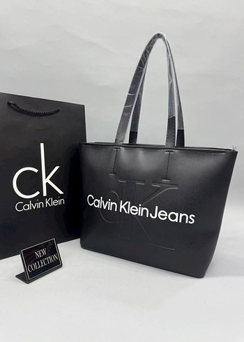 Calvin Klein Calvin klein Ölçüler 27 x 37 cm