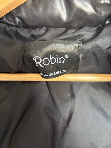m Beden Yepyeni etiketiyle Robin Marka