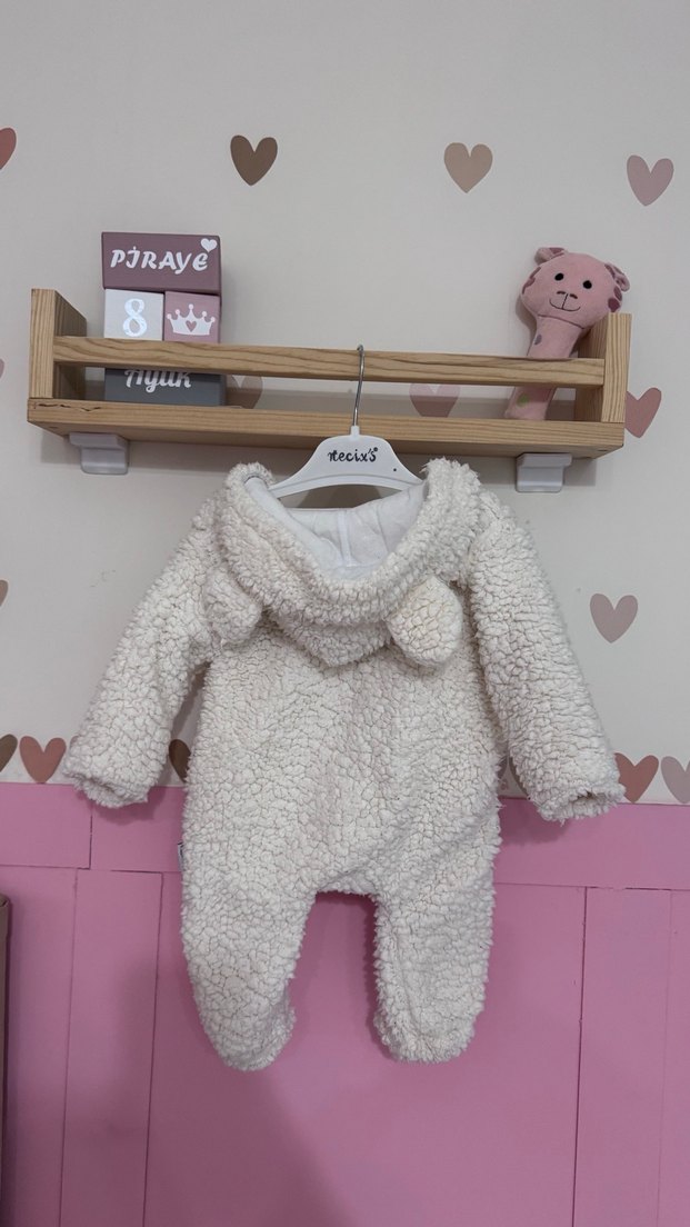 Beyaz Kürklü Bebek Kız Tulumu - Görsel 5