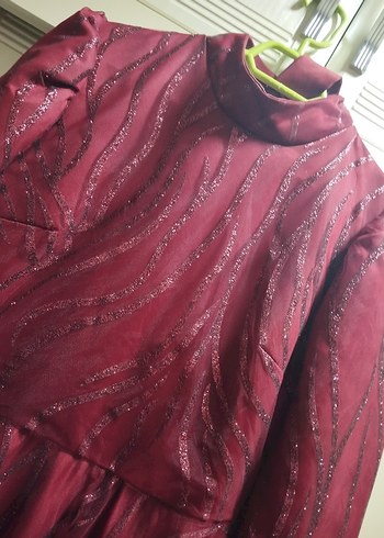 Bordo Uzun Kollu Drapeli Kadın Abiye - Görsel 4