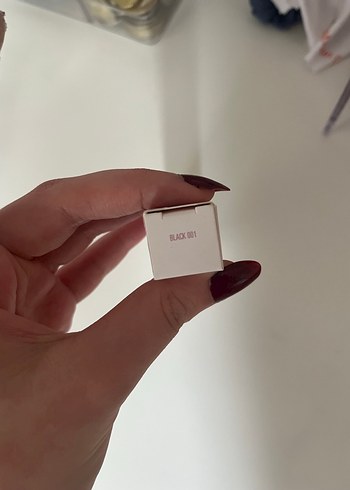Kylie Cosmetics Maskara Siyah Rimel - Görsel 3
