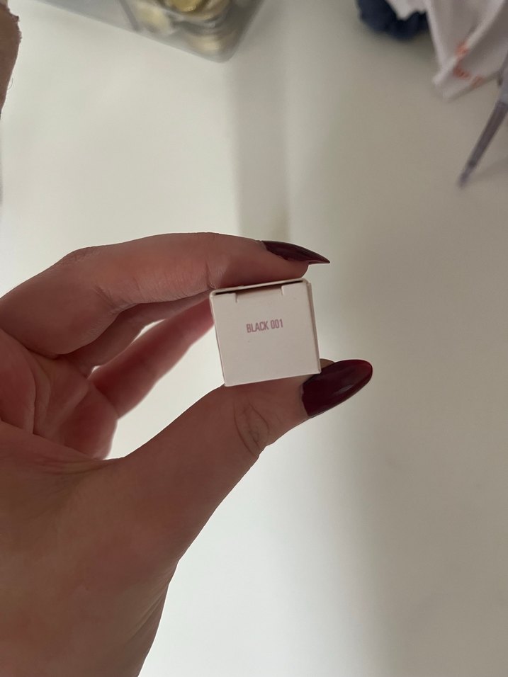 Kylie Cosmetics Maskara Siyah Rimel - Görsel 3