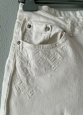 30 Beden beyaz Renk Kot pantolon