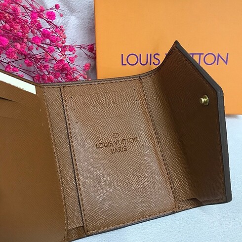 Louis Vuitton A kalite LV cüzdan