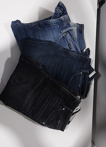 MAVİ JEANS 