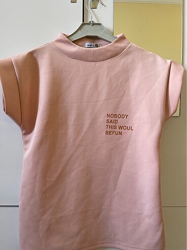 Pembe bluz
