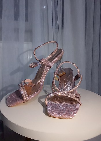 39 Beden pembe Renk Pembe Parlak Yılan Desenli Stiletto Topuklu Kadın Ayakkabı