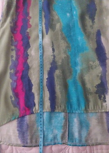 Drapeli Kolsuz Mini Batik Desenli Tunik - Görsel 5