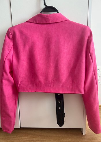 Pembe crop Kısa Kadın Blazer Ceket Trendyol Milla - Görsel 3
