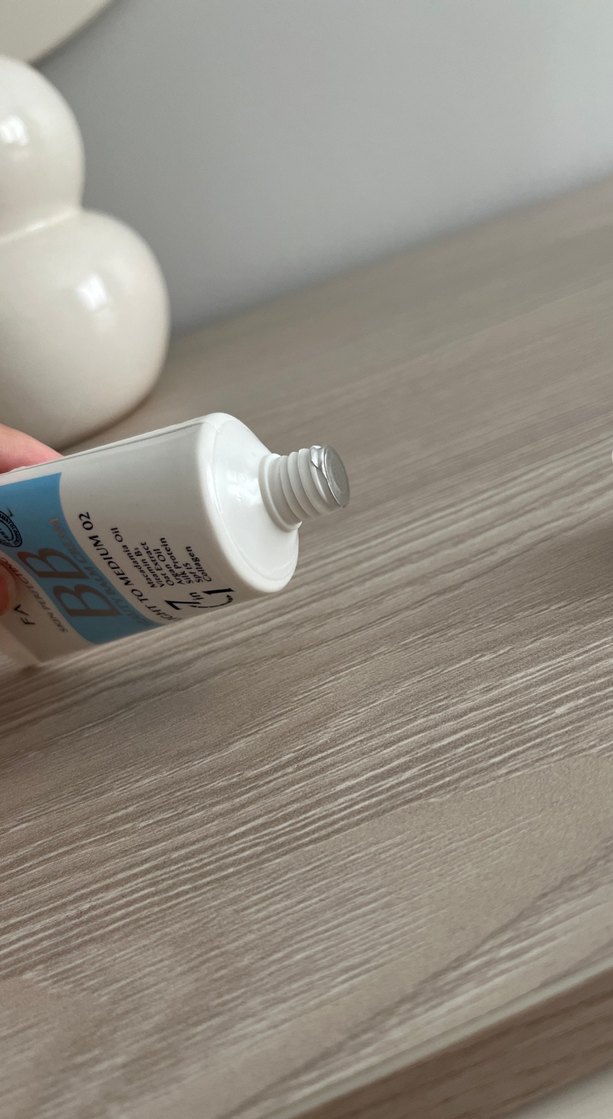 Farmasi Açık Ten BB Krem - Görsel 4