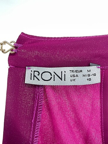 m Beden mor Renk PreLoved Kısa Elbise %70 İndirimli.