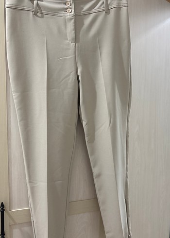 Bej Regular Fit Midi Kumaş Kadın Pantolon