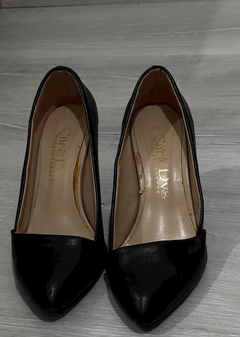 Klasik Siyah Stiletto Kadın Topuklu Ayakkabı - Görsel 2