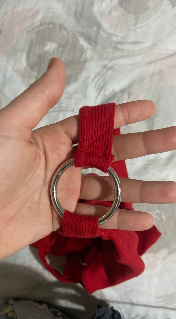 Kırmızı Tokalı İnce Askılı Kadın bluz - Görsel 3