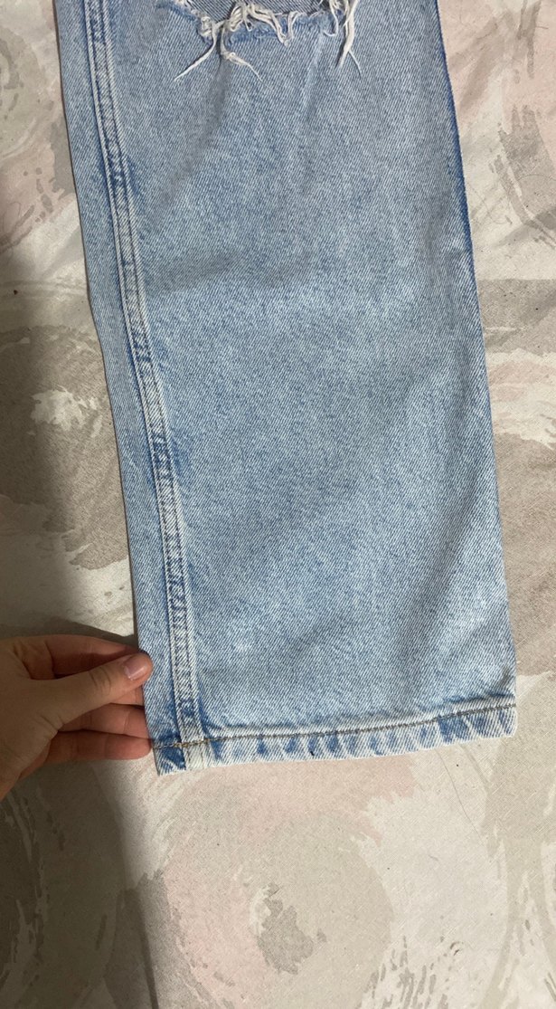 Yırtık Detaylı Bol Kesim Midi Kot Pantolon - Görsel 2