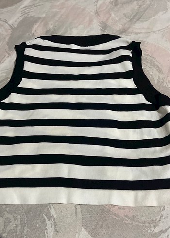 Çizgili Yüksek Yakalı Kadın crop - Görsel 3