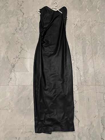 Zara midi elbise