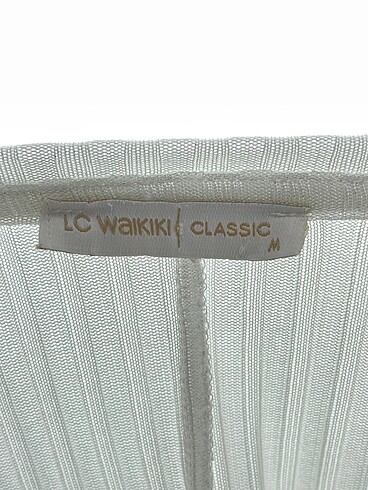 m Beden beyaz Renk LC Waikiki T-shirt %70 İndirimli.