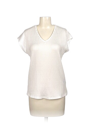 LC Waikiki T-shirt %70 İndirimli.