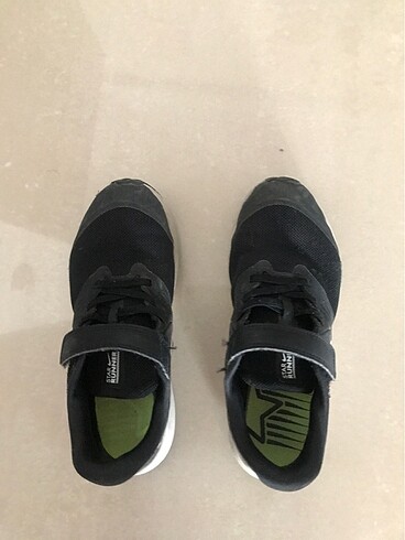 33 Beden siyah Renk Nike Erkek çocuk spor ayakkabısı