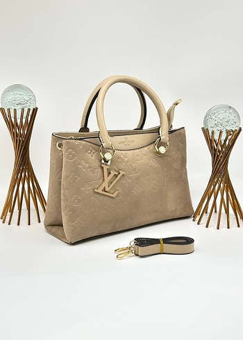Diğer Louis Vuitton Bej Monogramli Sik El Cantasi