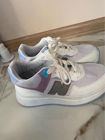 New Balance Spor ayakkabı