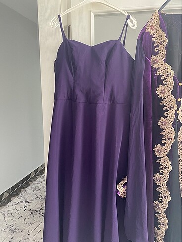 42 Beden mor Renk 1 kere giyildi kaftan
