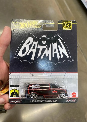Hot Wheels Batman 1985 Chevy Astro Van Oyuncak Araba