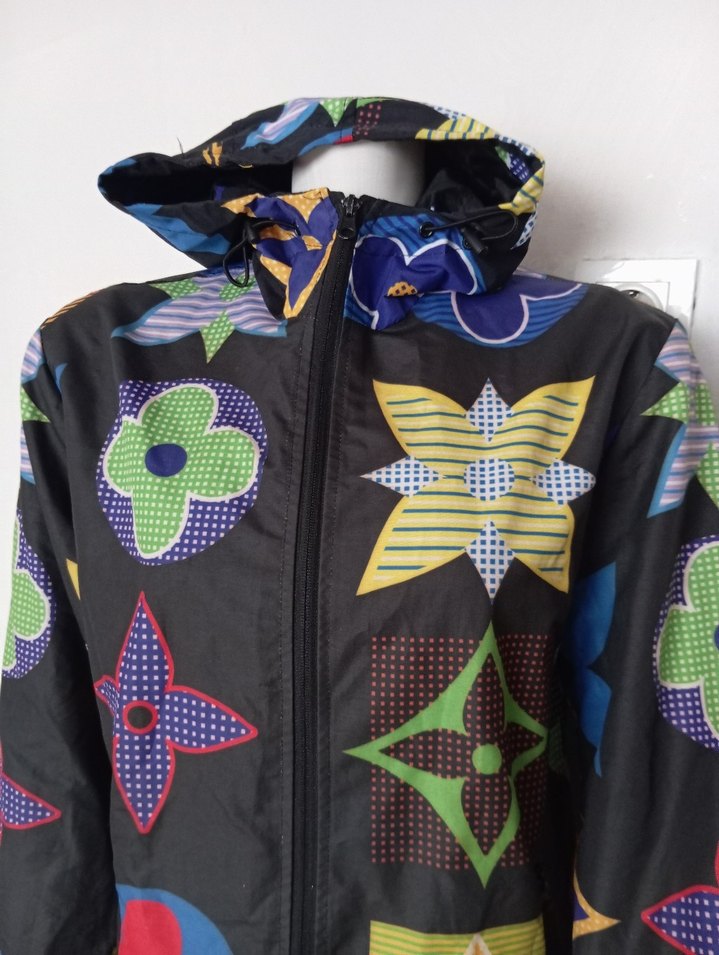 LOUİS VUİTTON yağmurluk - Görsel 2