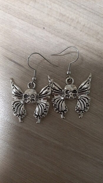 Accessorize Skull çift küpe