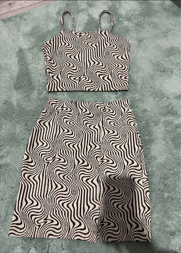 2?Li tonlu büstiyer ve etek takım - Görsel 5