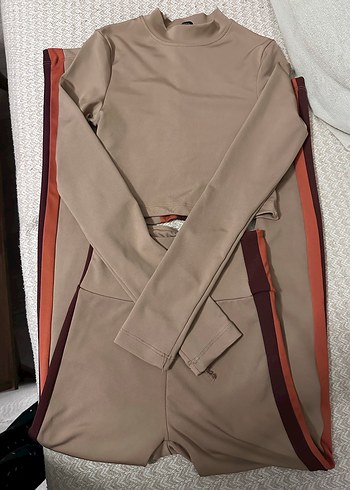 Bej Uzun Kollu Crop ve tayt takım - Görsel 2