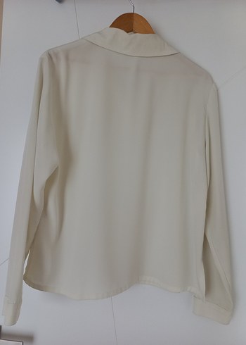 Ekru Kadın Düğmeli Uzun Kollu Gömlek - Görsel 2