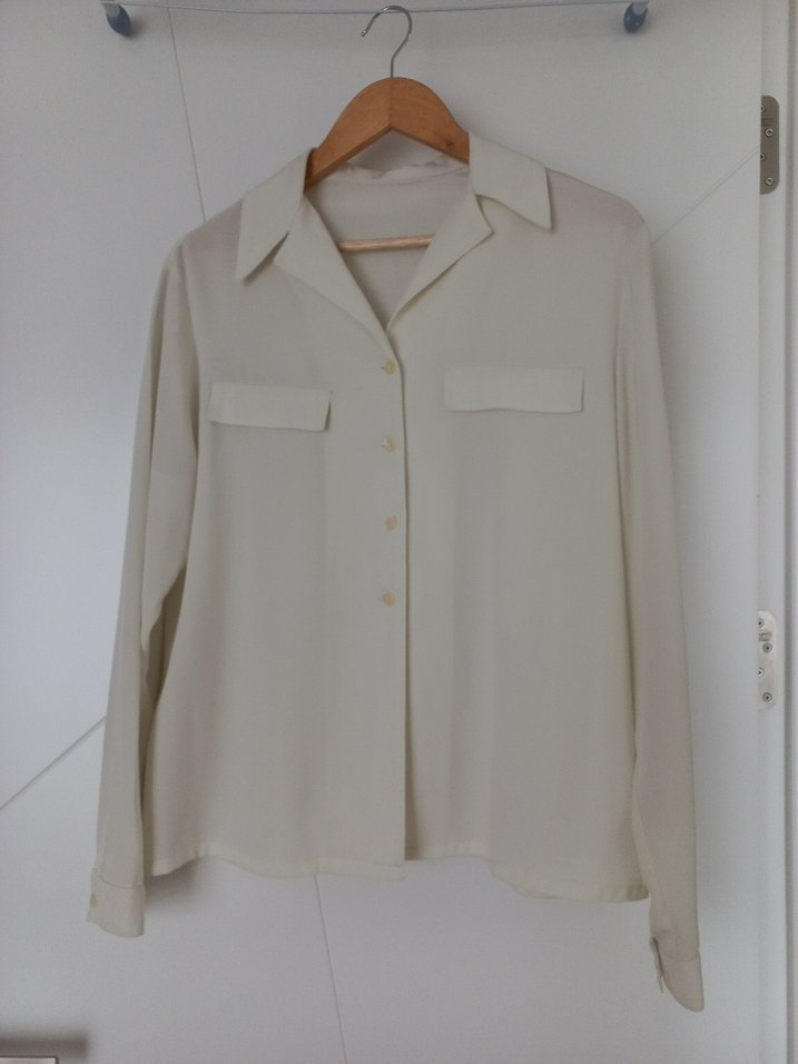 Ekru Kadın Düğmeli Uzun Kollu Gömlek - Görsel 5