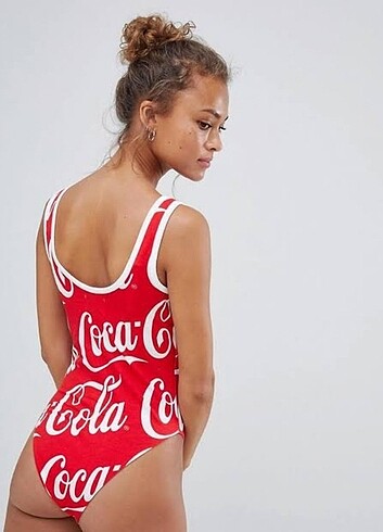 Coca cola lisansli Bershka bodysuit
