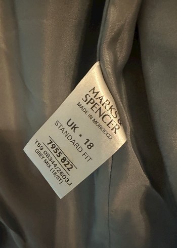 Marks&Spencer Marka, Gri Çizgili Tek Düğmeli Kadın Blazer - Görsel 5