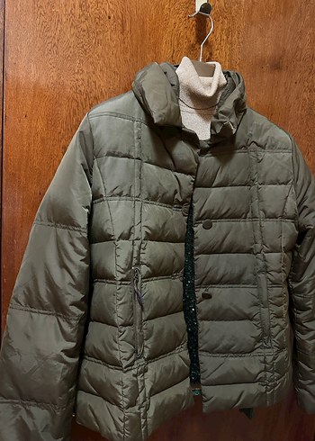 Zara Marka, Yeşil Renkte, Kuş Tüyü Dolgulu Mont - Görsel 8